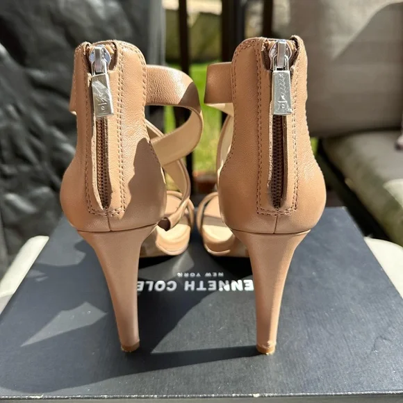 KENNETH COLE - Picture 3 of 3